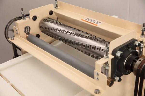 3e4e9a3f919a6b272cc95f0381a196ec_1678778